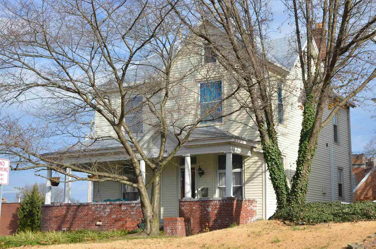 1014 Main Street - Photo 1