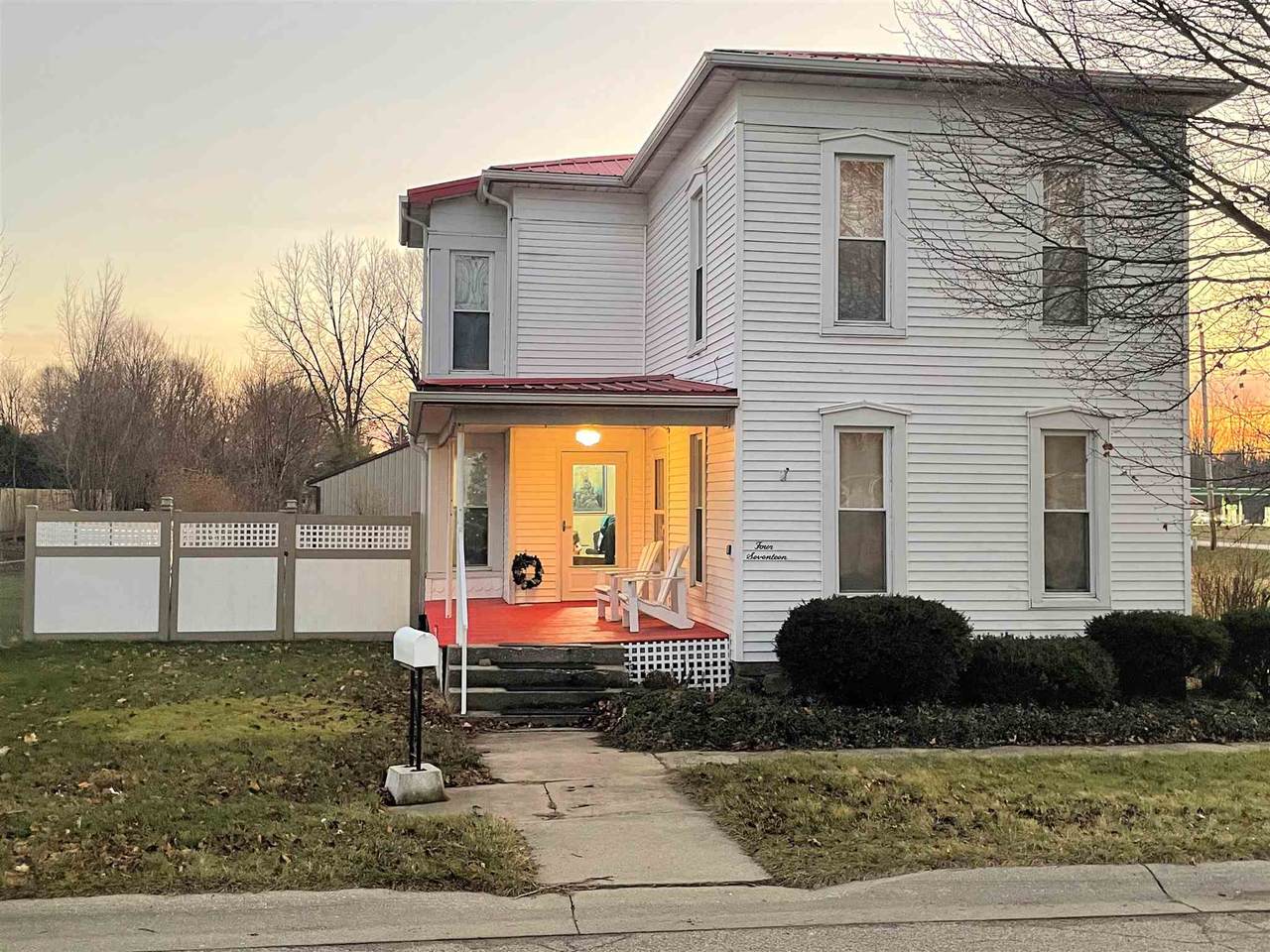 417 Grant Street - Photo 1