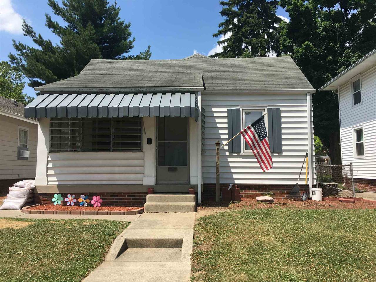 1315 Pemberton Drive - Photo 1