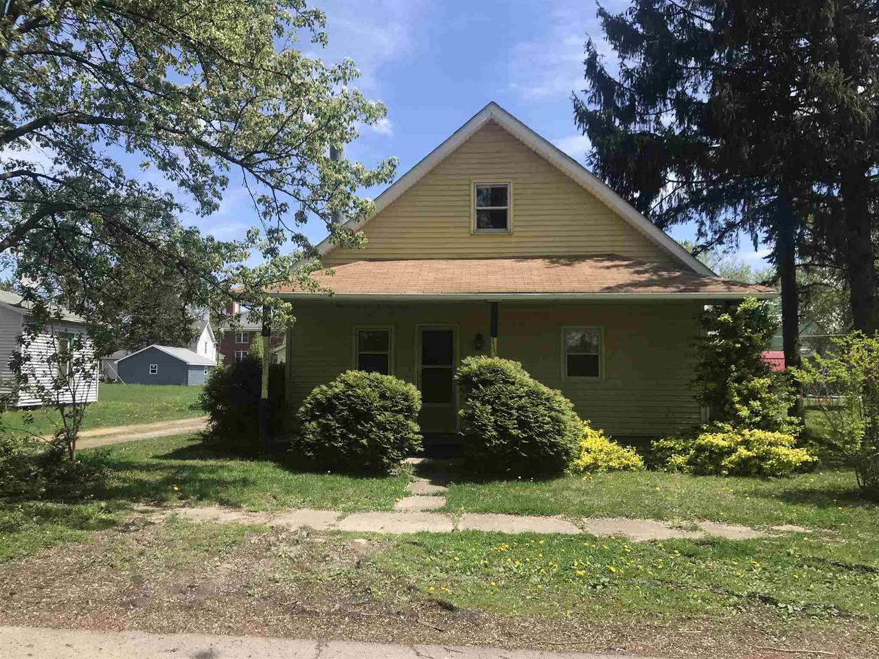 5841 Sugar Street - Photo 1