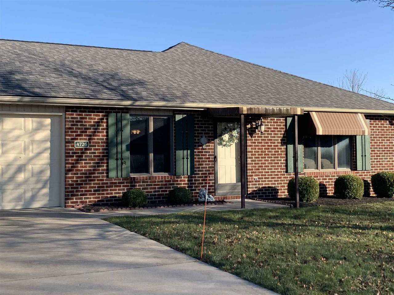 4726 Heritage Circle - Photo 1