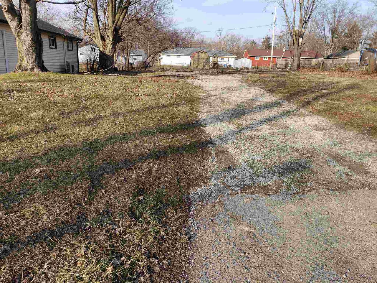 1319 Farwood Avenue - Photo 1