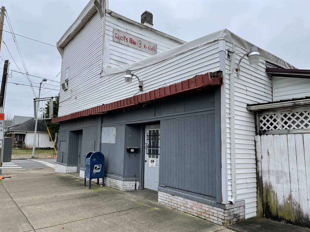 517 Virginia Street - Photo 1