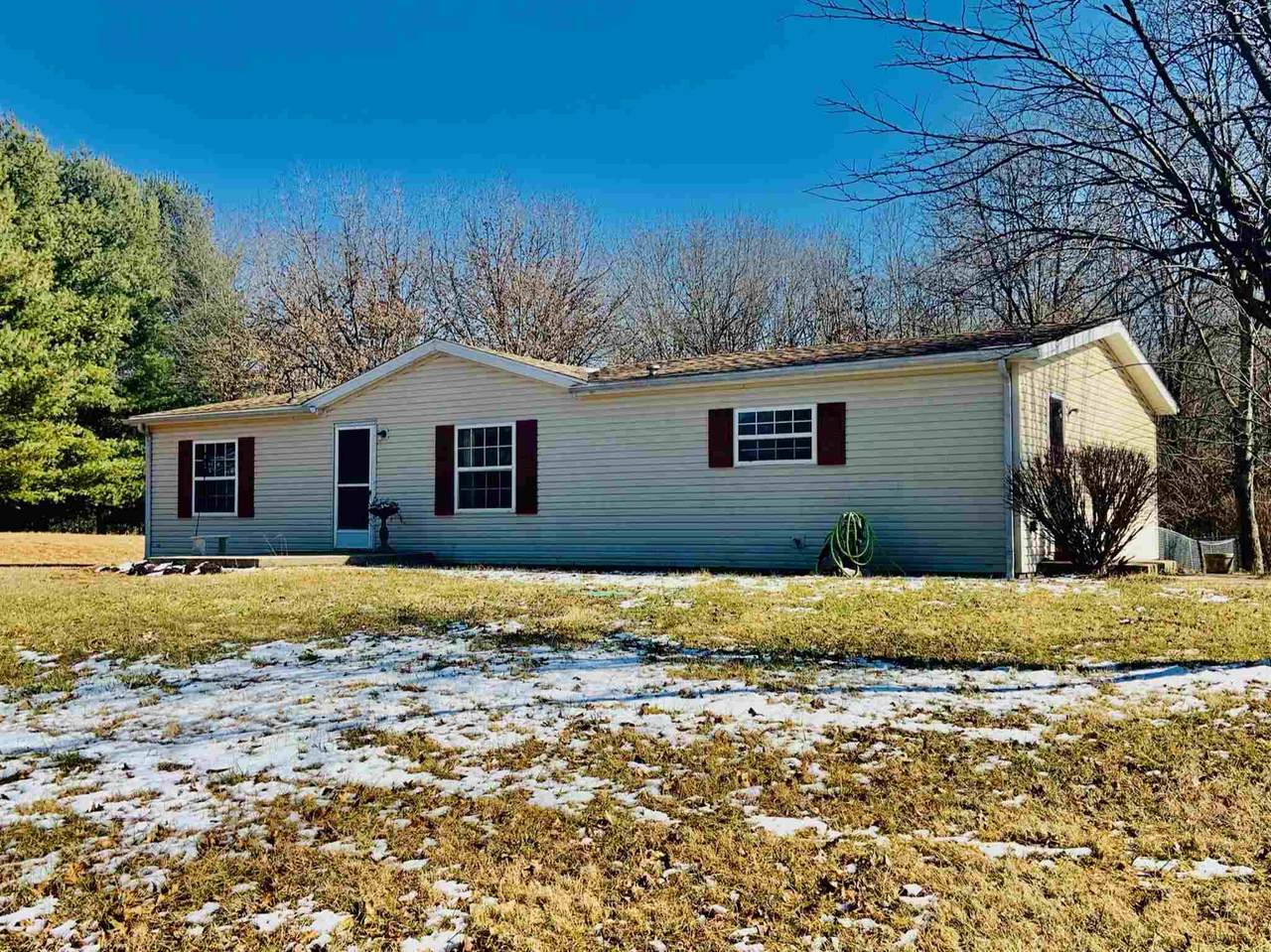 74 Greer Lane - Photo 1