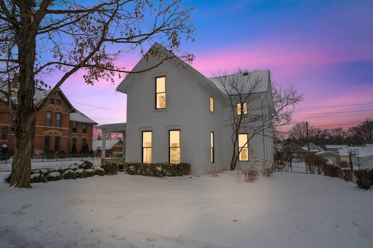 1004 Poplar Street - Photo 1