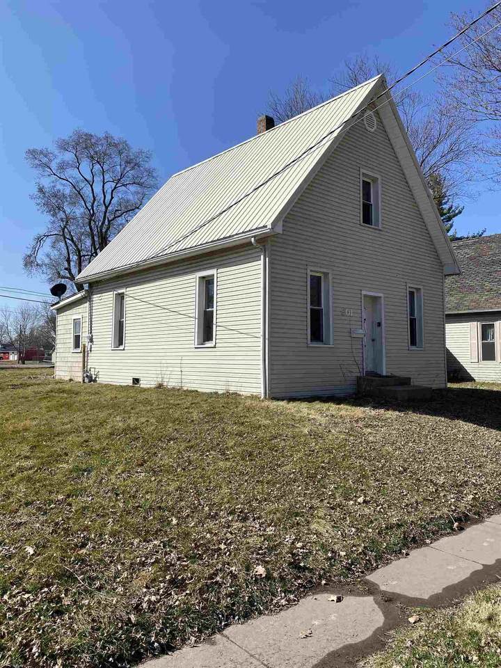 501 3rd Street - Photo 1