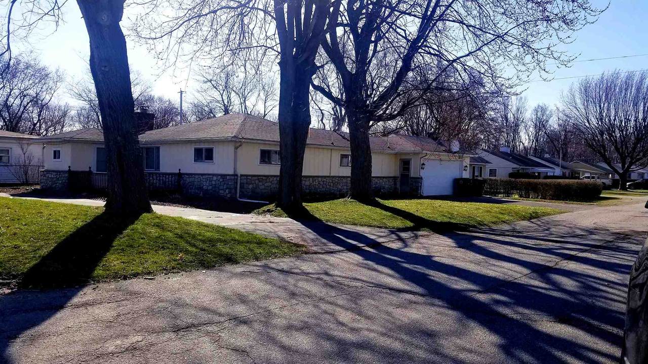 2325 Memorial Drive - Photo 1