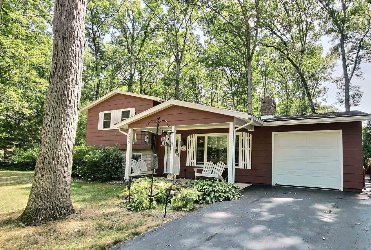 6923 Regent Court - Photo 1