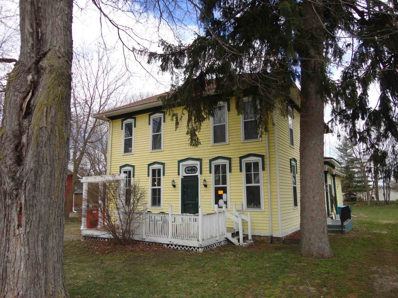 2230 Hunter Street - Photo 1