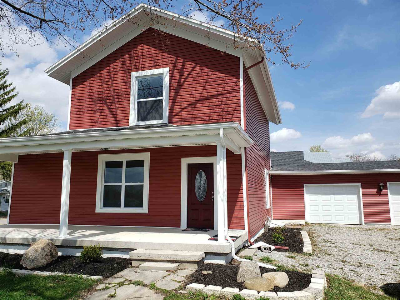 590 Oak Street - Photo 1