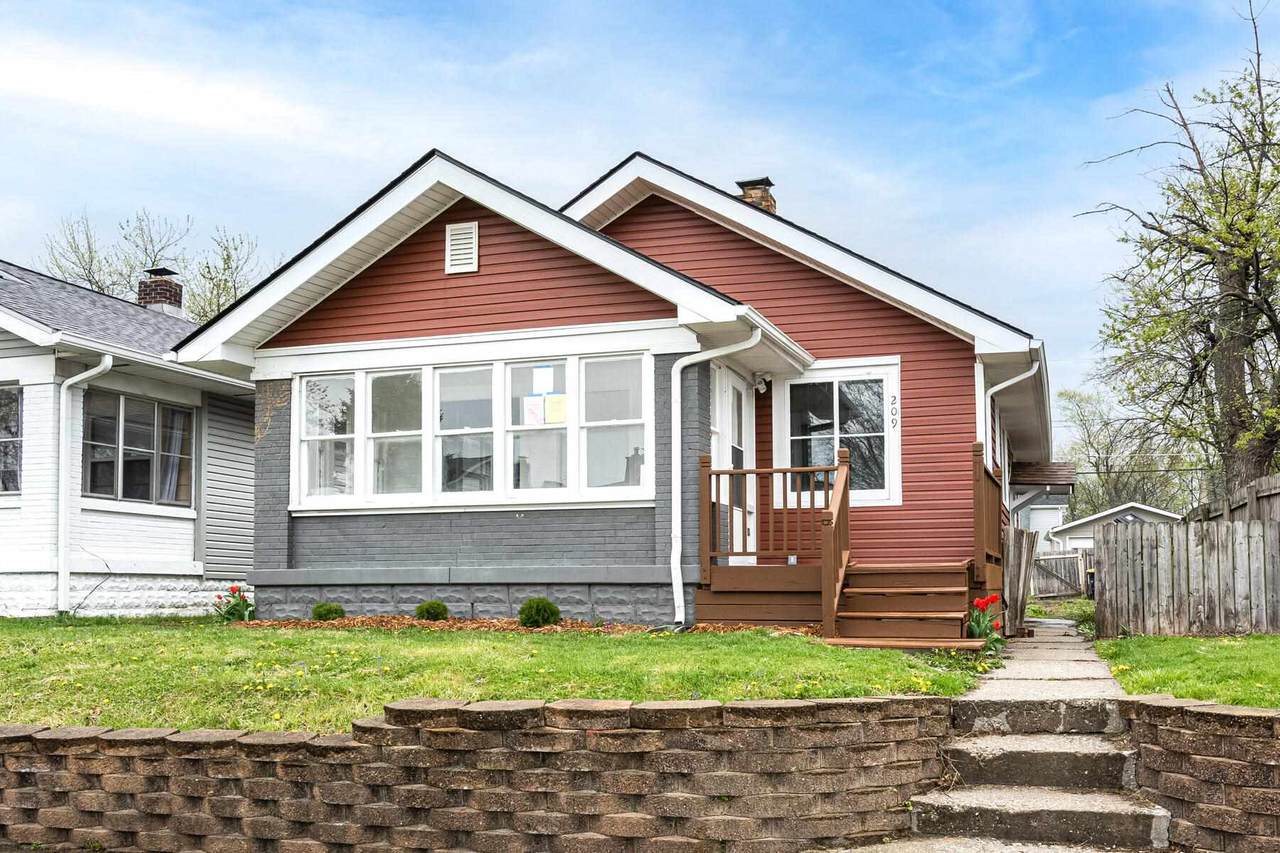 209 6th Avenue - Photo 1