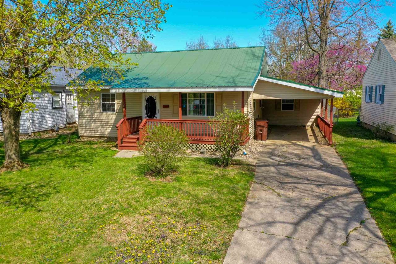 106 Harrison Avenue - Photo 1