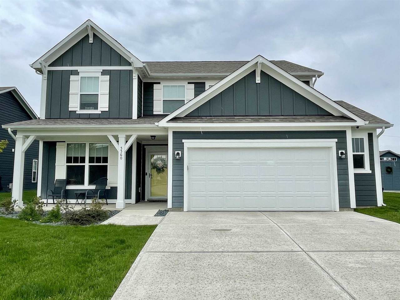 5560 Golden Gate Way - Photo 1