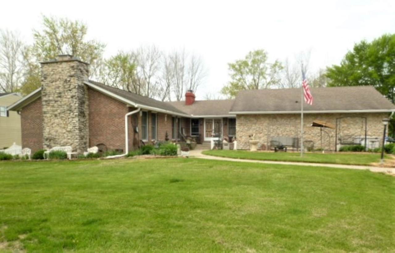 1304 Kirk Row - Photo 1