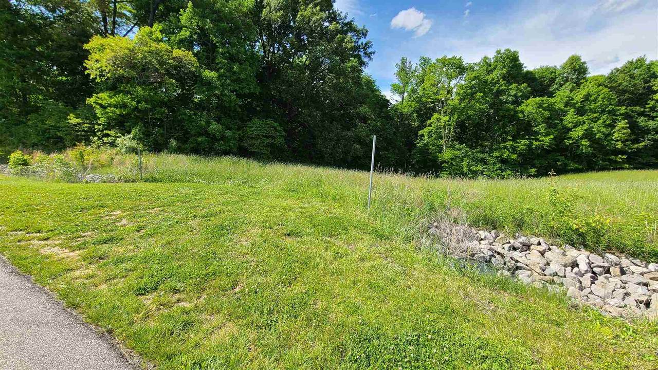 6230 University Parkway - Photo 1