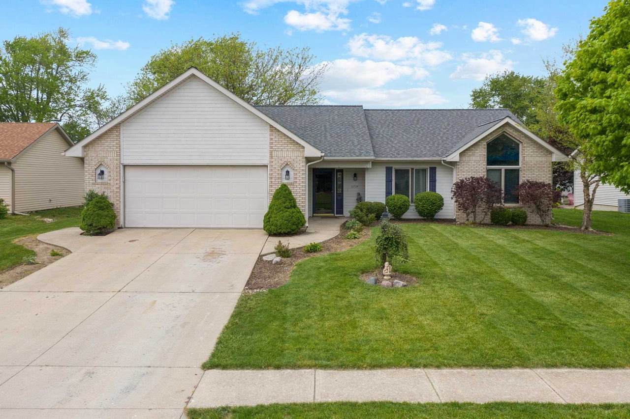 11719 Prairie Trace - Photo 1