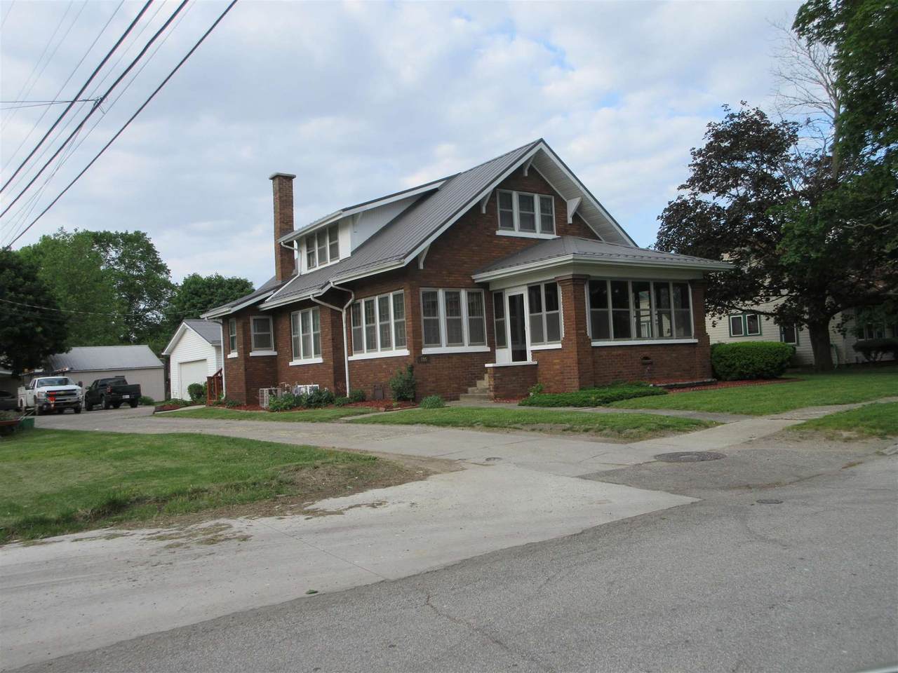 106 Walnut Street - Photo 1