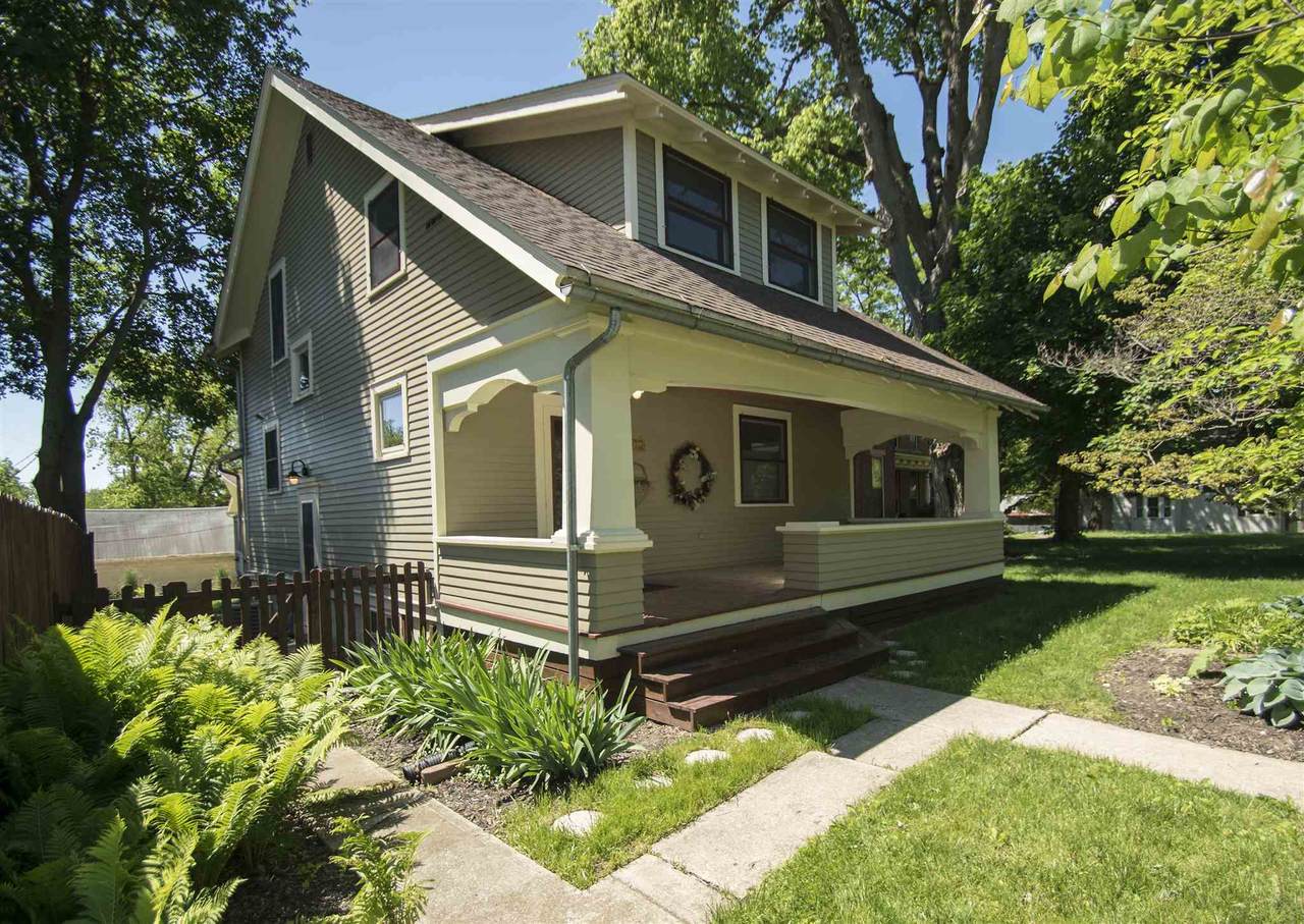 1012 Delaware Avenue - Photo 1