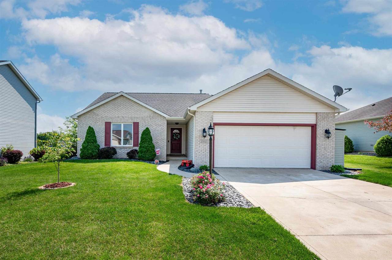 2112 Highlander Drive - Photo 1