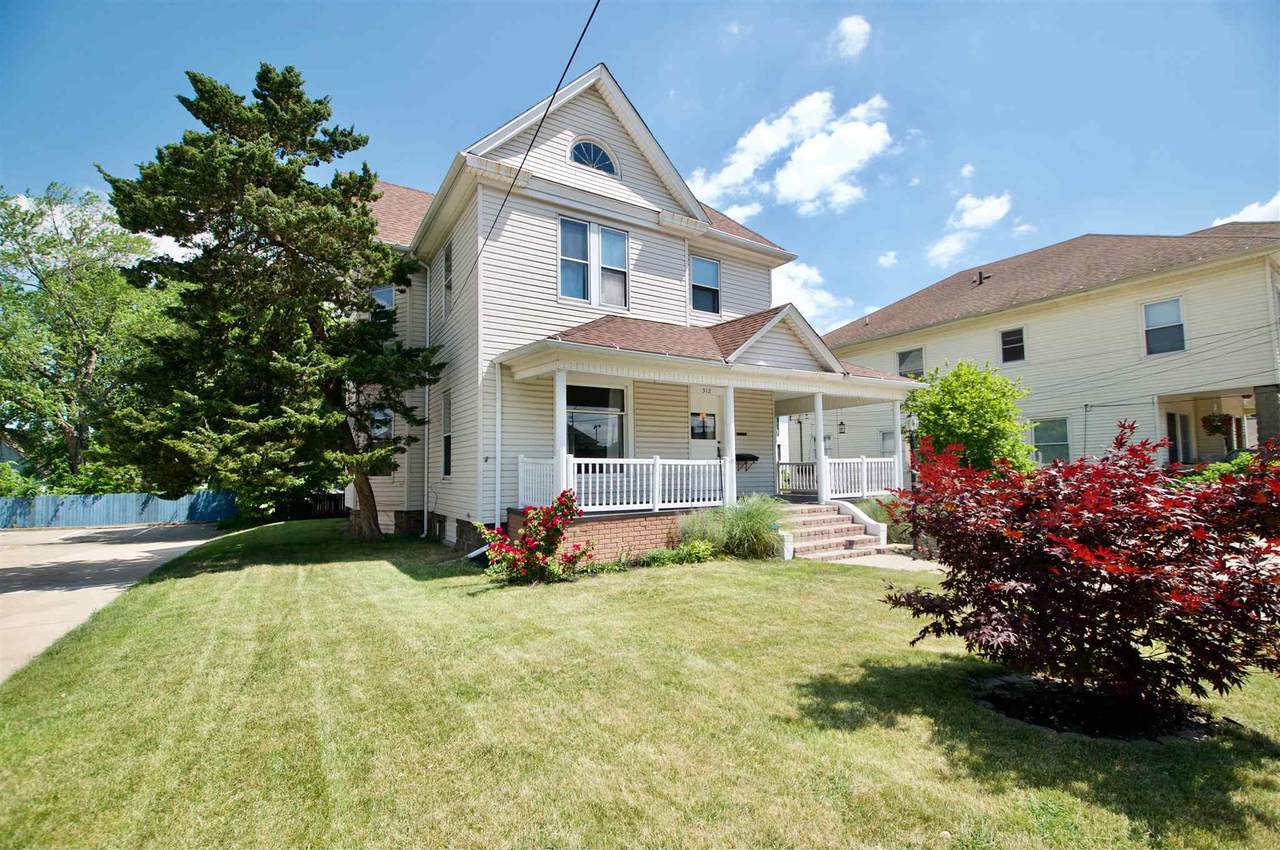 512 Lincolnway - Photo 1