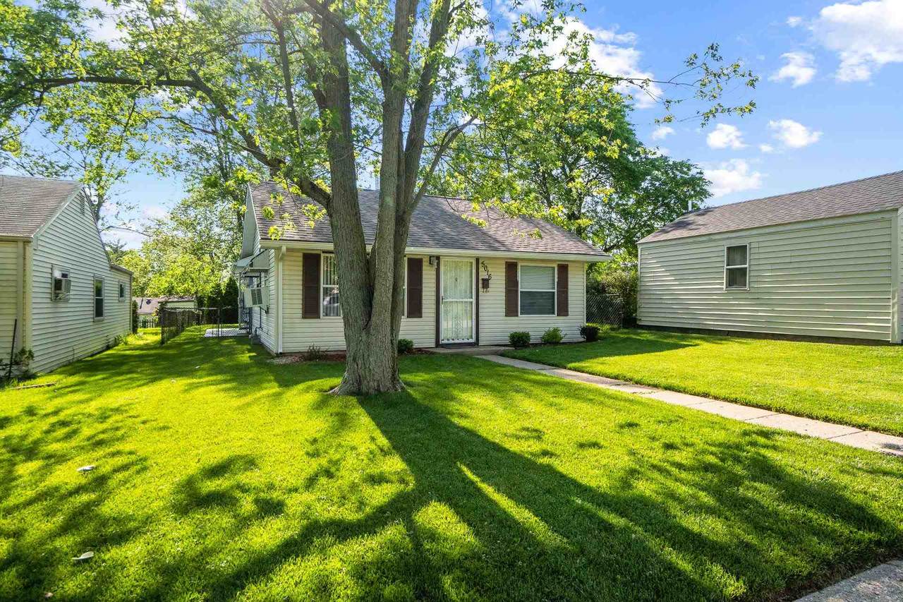 5016 Hoagland Avenue - Photo 1