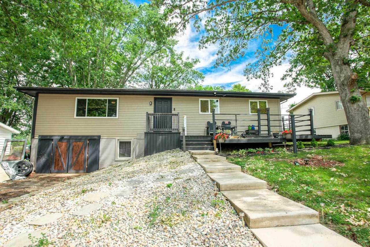1008 Linda Avenue - Photo 1