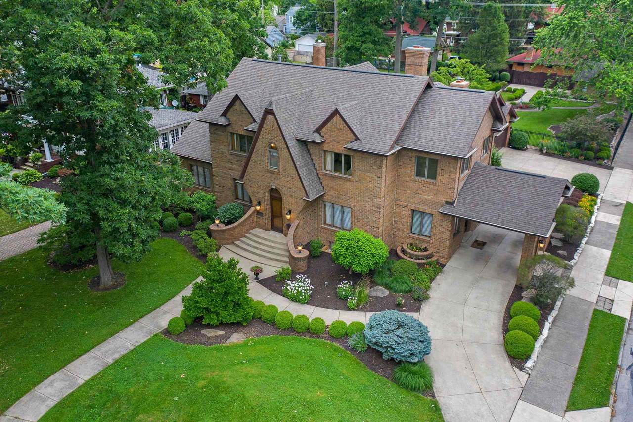 2102 Forest Park Boulevard - Photo 1