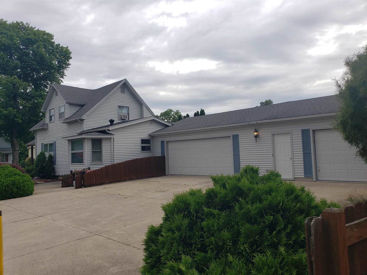 3090 Scott Street - Photo 1