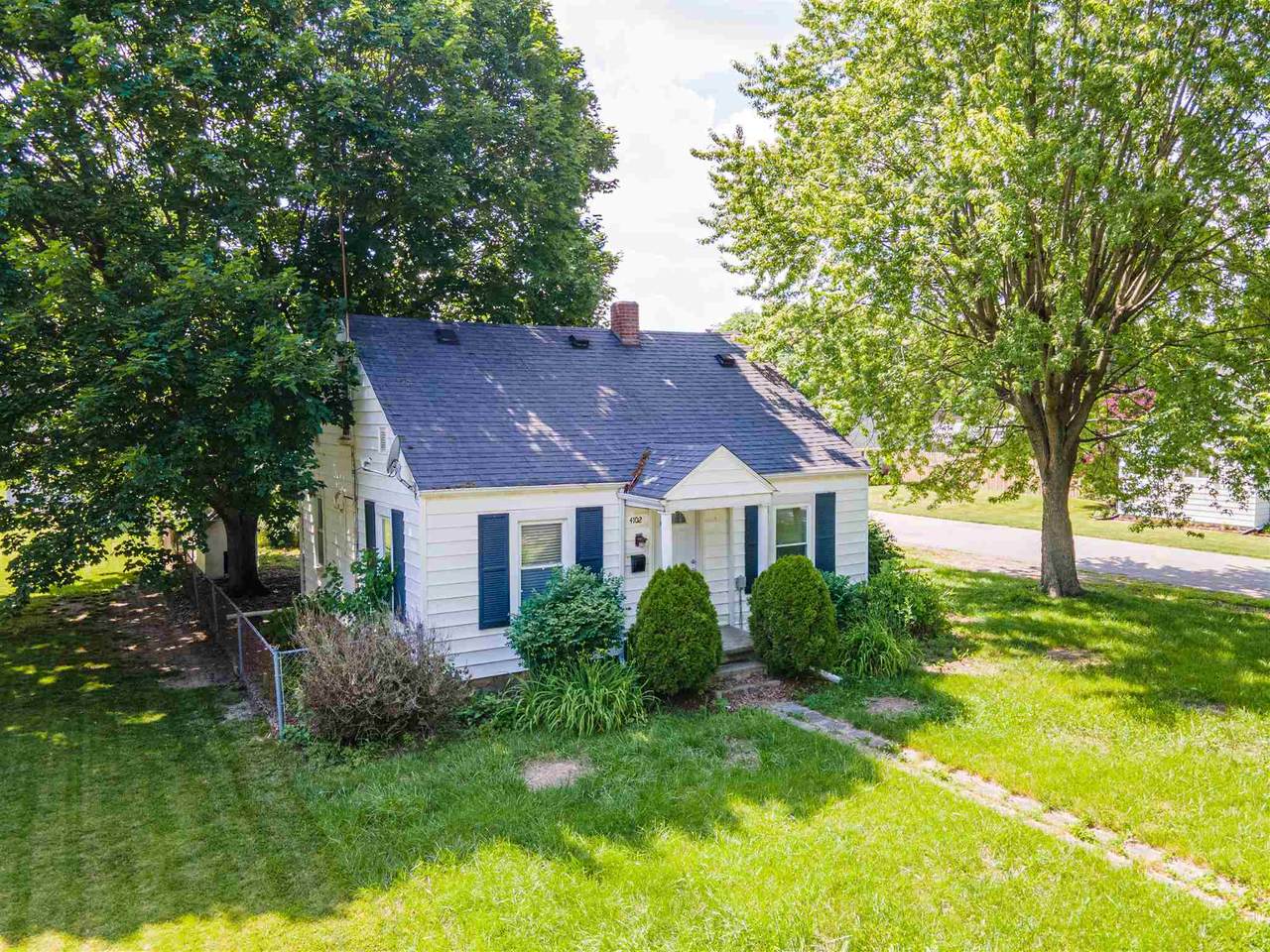 4102 Carey Street - Photo 1