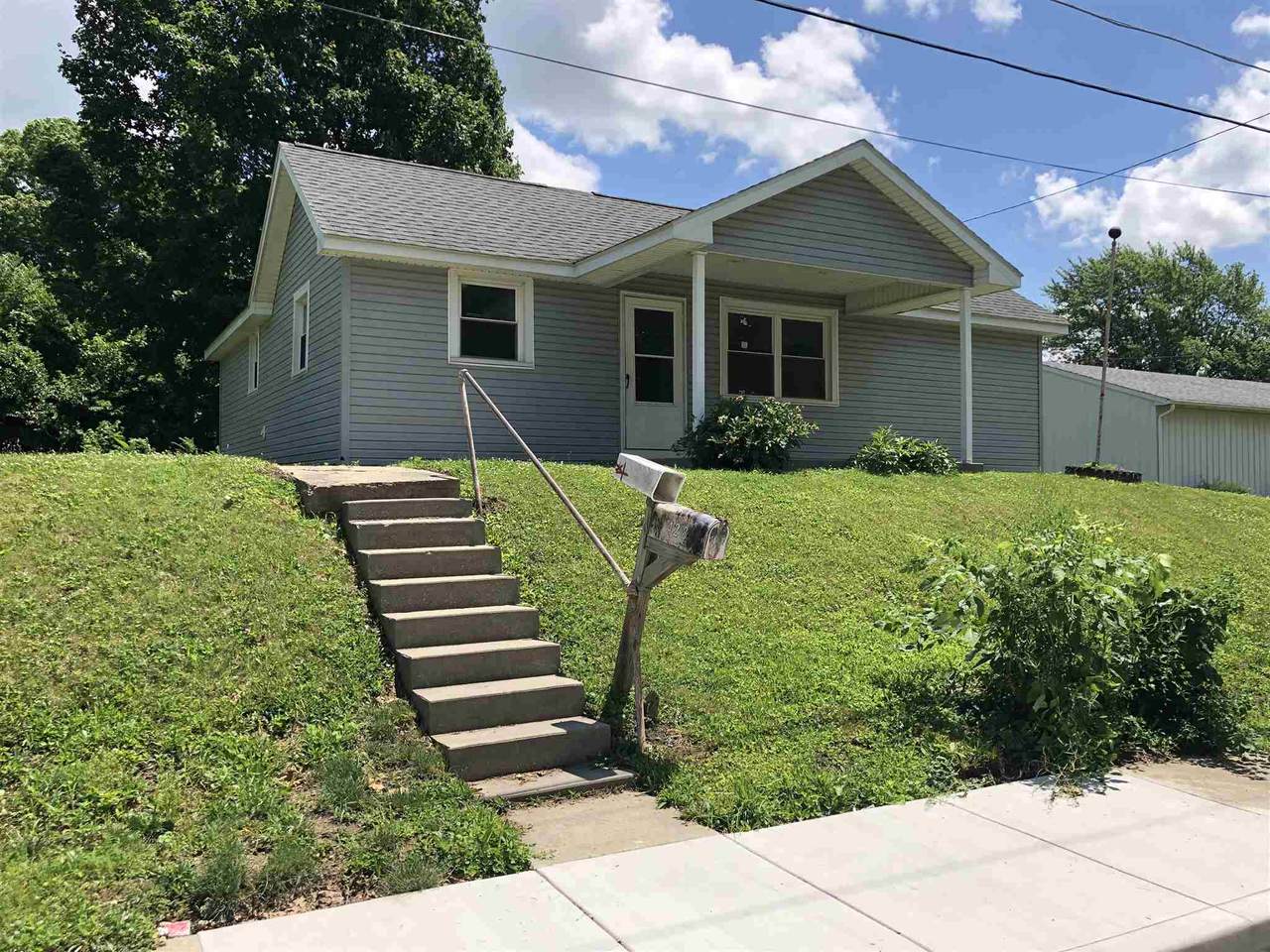428 Delphos Street - Photo 1