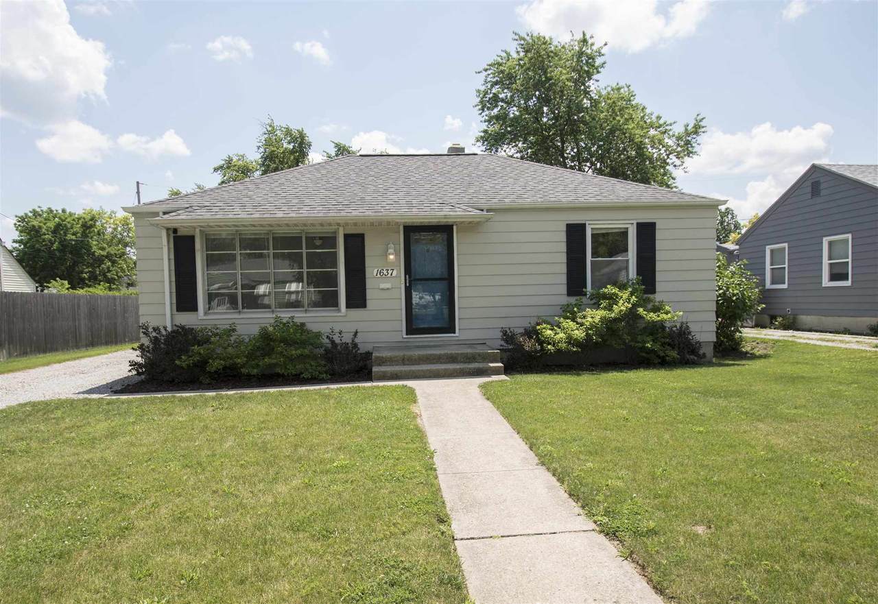 1637 Huffman Boulevard - Photo 1