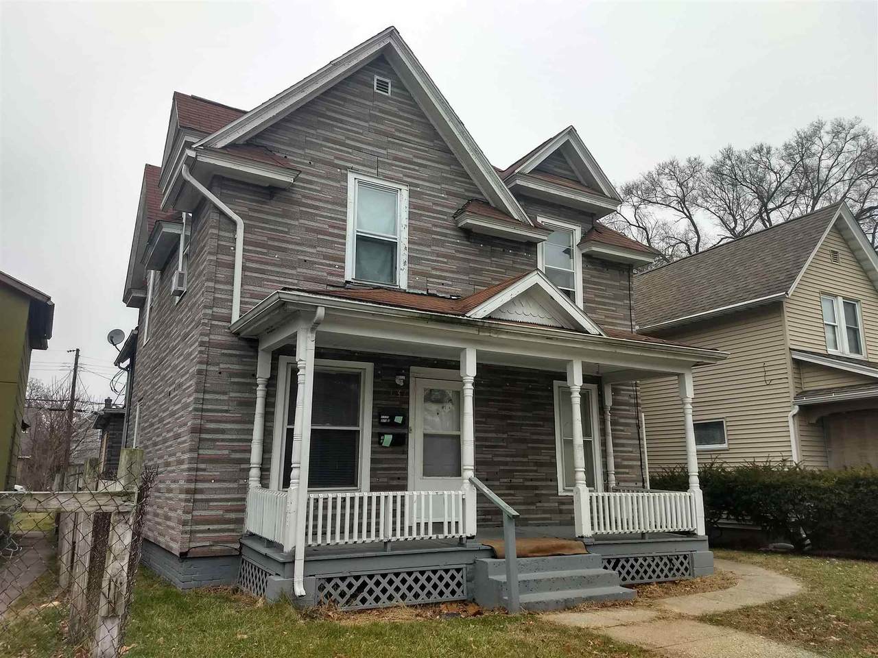 1139 Thomas Street - Photo 1