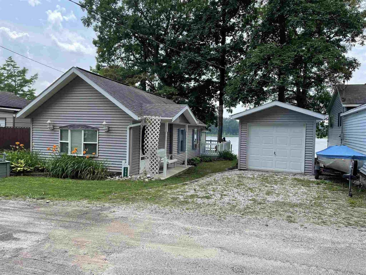 2884 Mellwood Park Dr E Street - Photo 1