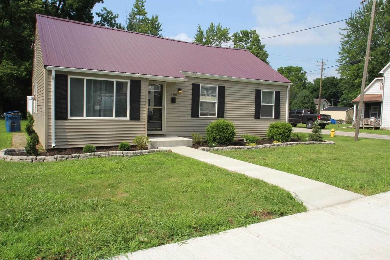 1206 Pike - Photo 1