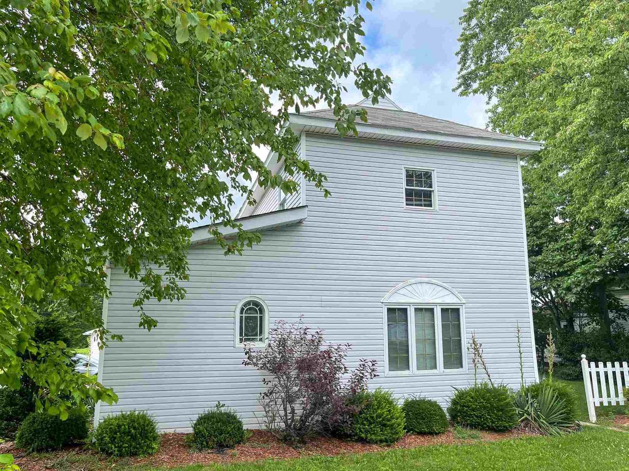 110 Lamm Street - Photo 1