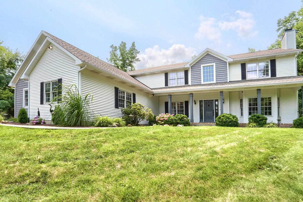 12553 Camelot Trail - Photo 1