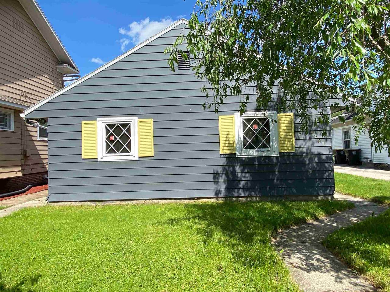 4507 Wilmette Street - Photo 1