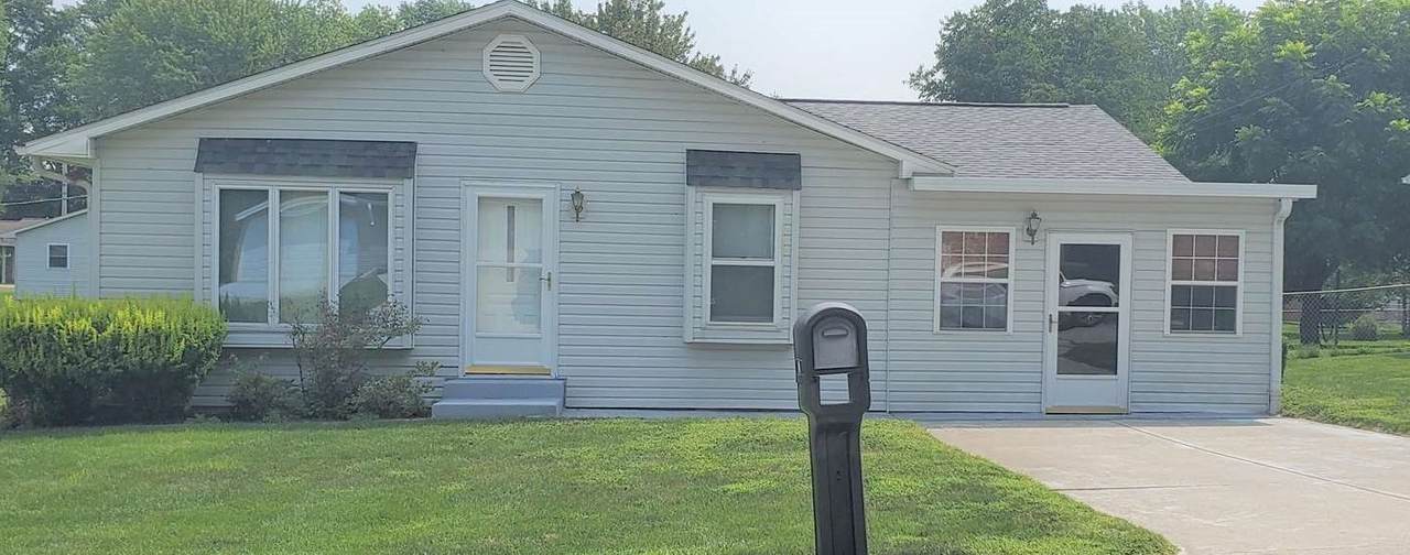 614 4th Street - Photo 1