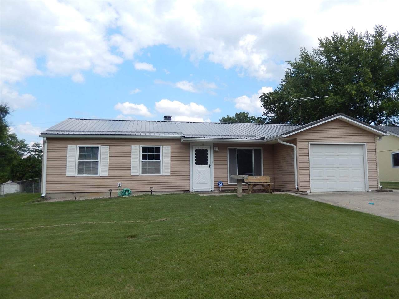 3312 Kingsley Drive - Photo 1