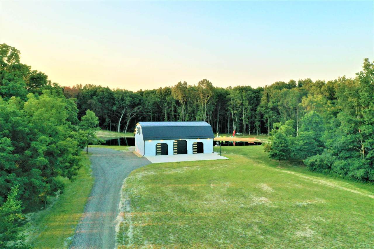 8382 1000 E Road - Photo 1