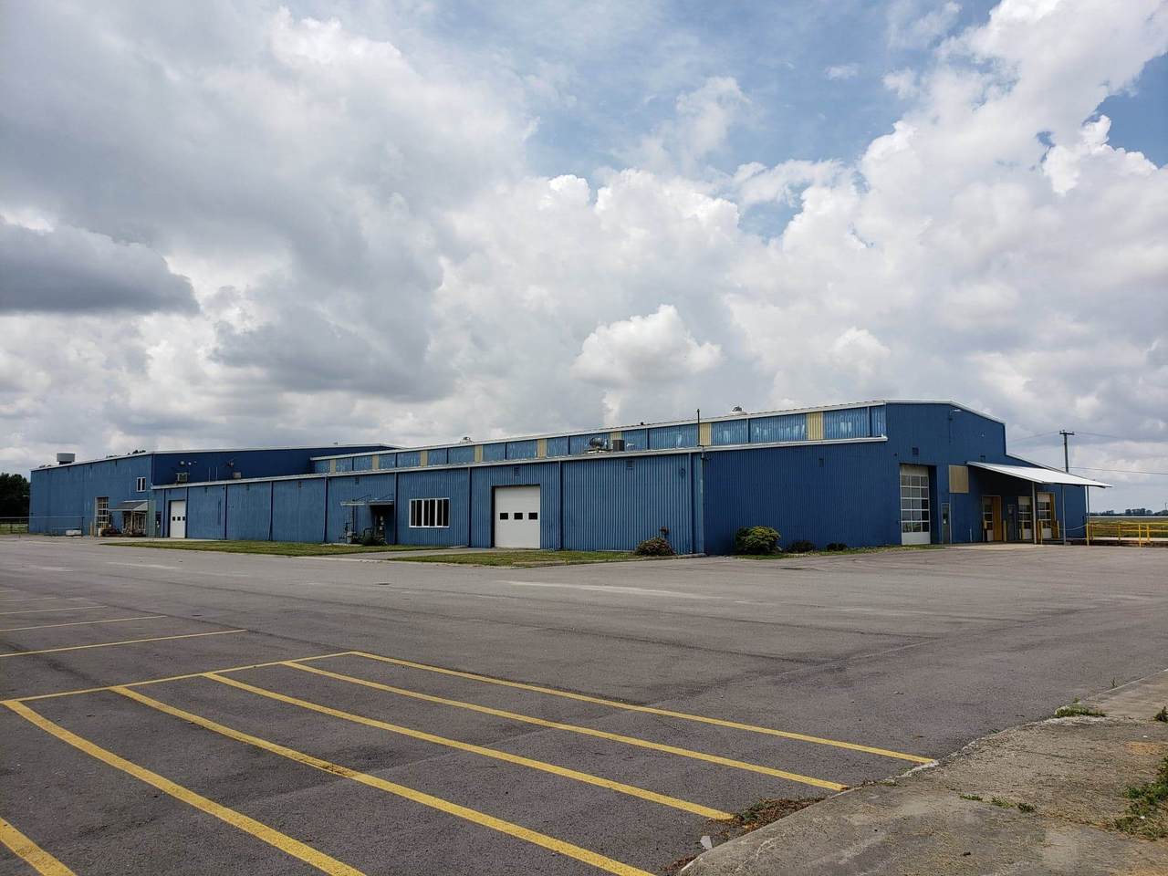 2703 9th Street - Photo 1