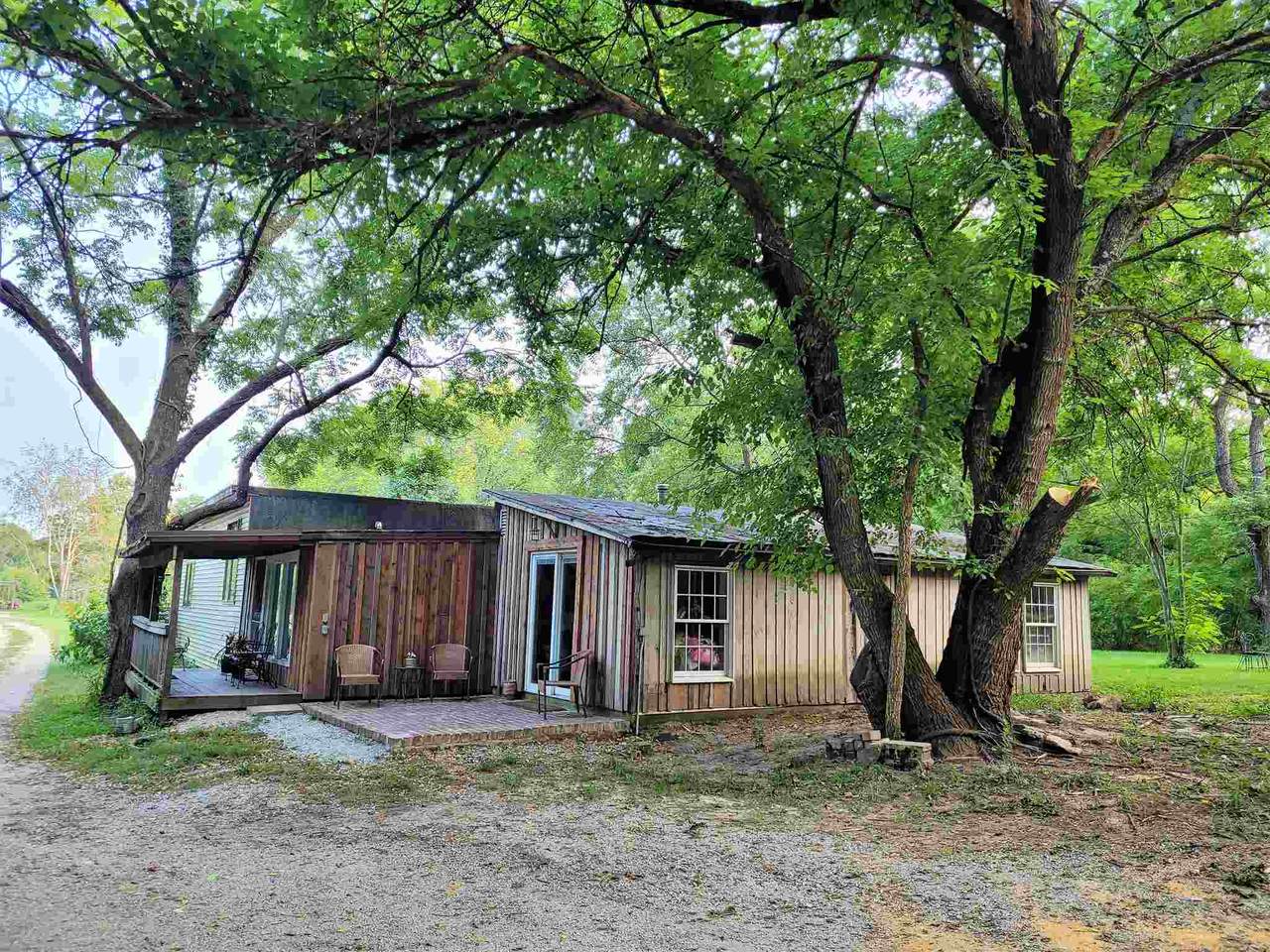 3863 Swartz Ridge Road - Photo 1