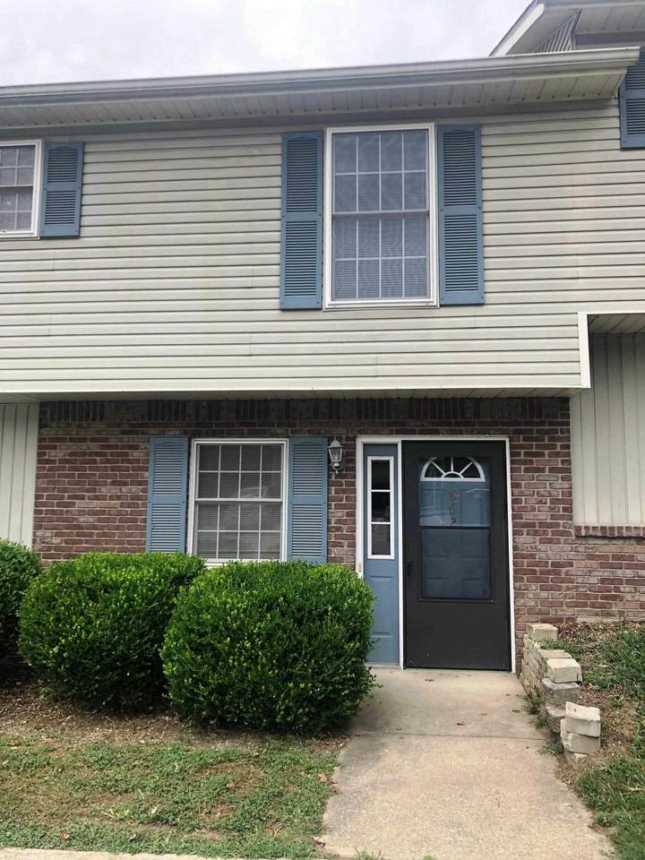 862 Sherwood Hills Drive - Photo 1