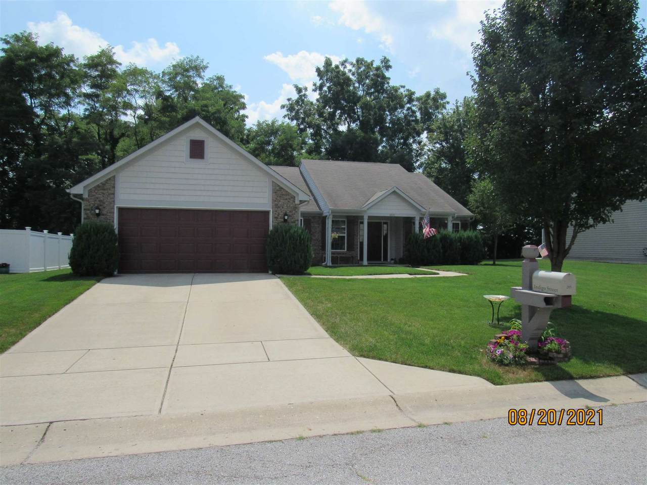 285 Indigo Street - Photo 1