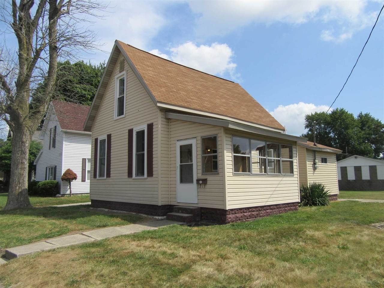 1010 Webster Street - Photo 1