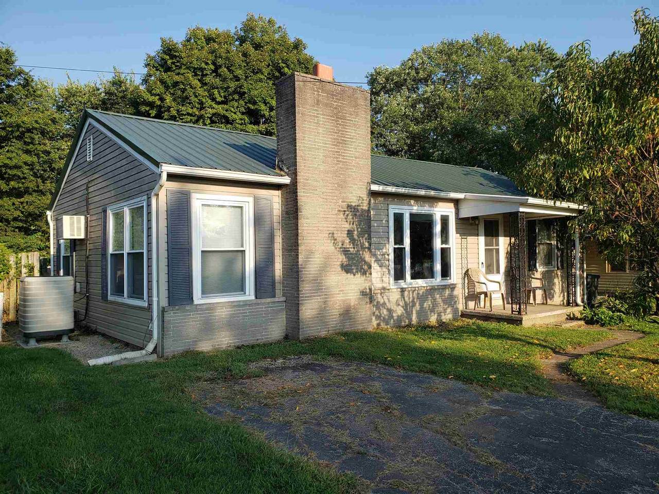 221 Willow Street - Photo 1