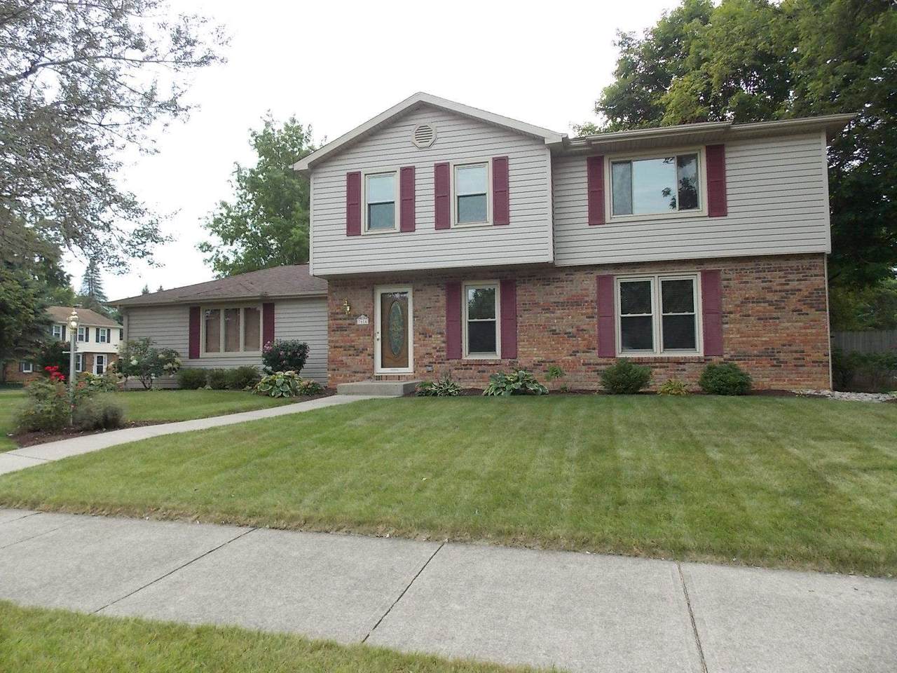 7614 Hope Farm Road - Photo 1