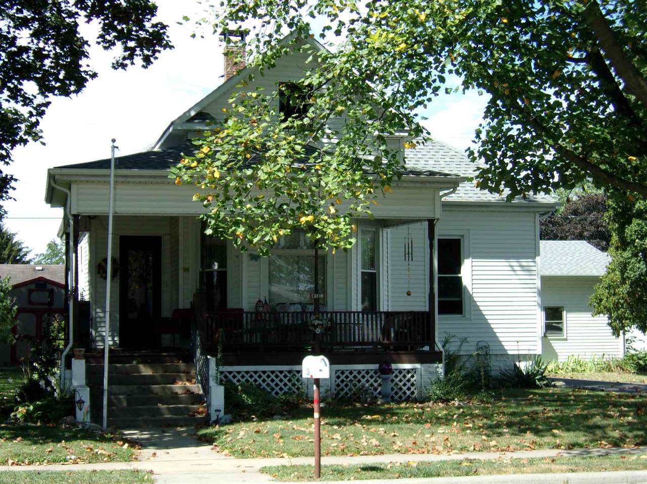506 Market St - Photo 1
