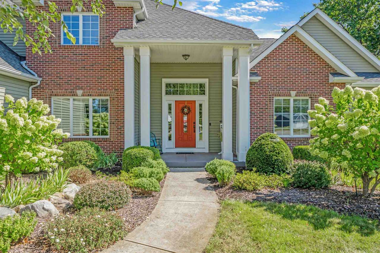 352 Saint Clair Court - Photo 1