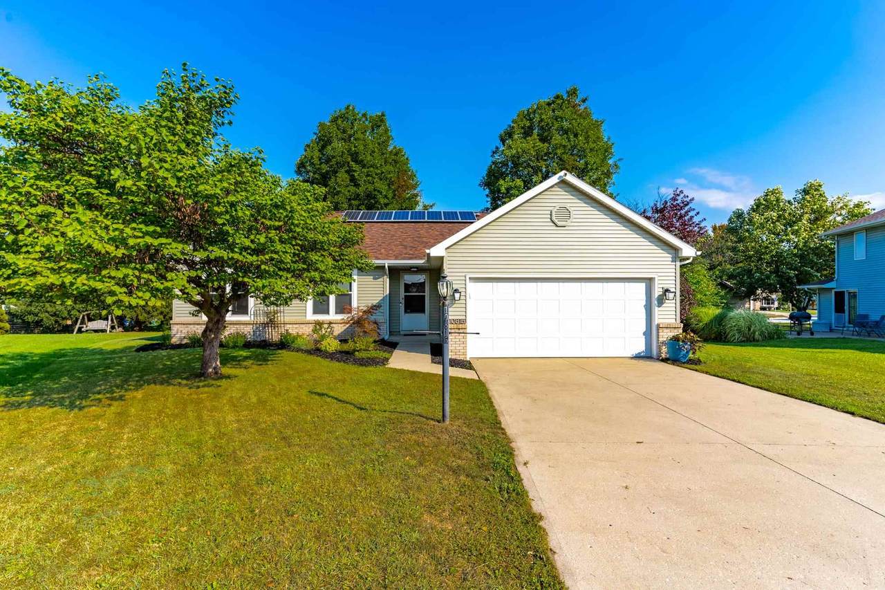 10815 Towpath Court - Photo 1